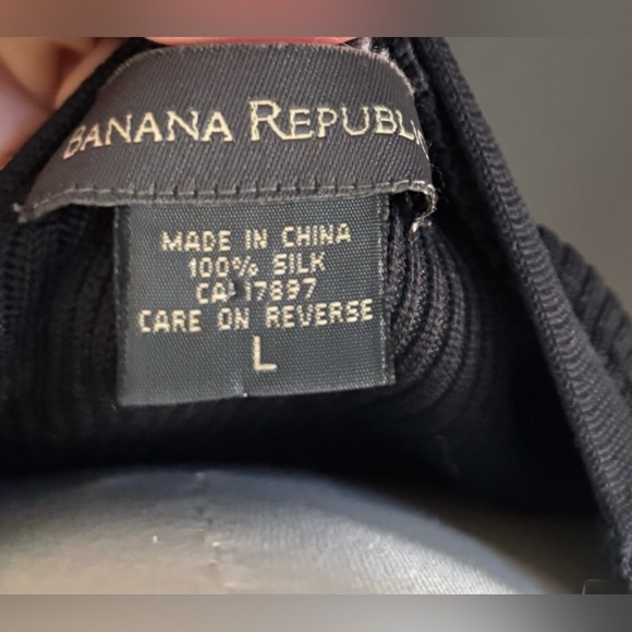 2pc Banana Republic vintage Black 100% Silk Twinset cardigan+shell like new/EUC - Picture 5 of 14